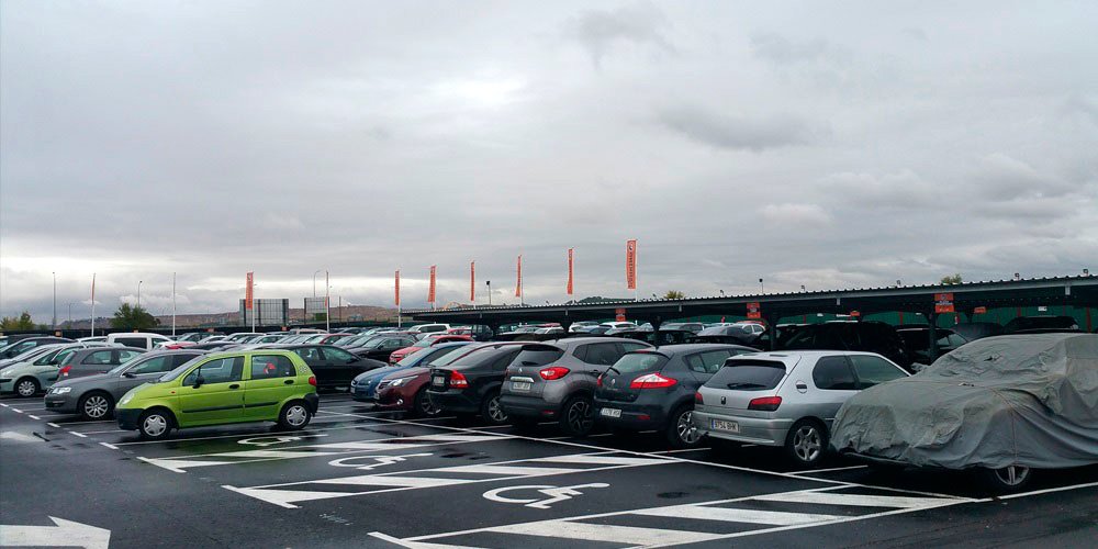 Sistema de vigilancia 24 horas con cámaras CCTV en parking